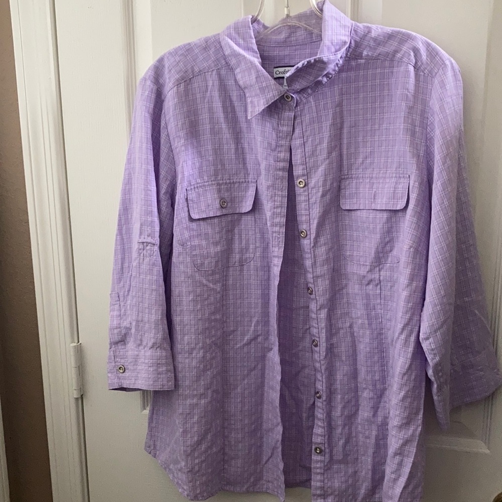 FINAL MARKDOWN Ladies Croft and barrow blouse large